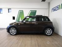 Usata Mini Cooper 122 CV (89 kW) 2012 Marrone Utilitaria