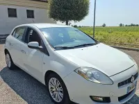 Usata Fiat Bravo Dynamic 105 CV (77 kW) 2008 Bianco Utilitaria