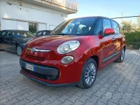 Usata Fiat 500L Living 105 CV (77 kW) 2014 Rosso Monovolume
