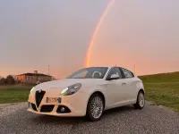 Usata Alfa Romeo Giulietta Exclusive 120 CV (88 kW) 2015 Utilitaria