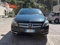 Gebraucht Mercedes B180 95 PS (69 kW) 2014 Van / Kleinbus
