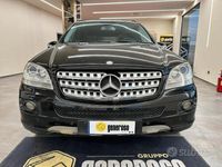 Usata Mercedes ML320 224 CV (164 kW) 2007 Nero SUV