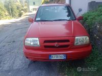 Usata Suzuki Vitara 94 CV (69 kW) 2000 Rosso SUV