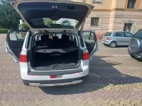 Usata Chevrolet Orlando 131 CV (96 kW) 2011 Grigio Monovolume