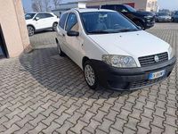 Usata Fiat Punto 69 CV (50 kW) 2004 Bianco Utilitaria