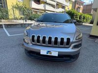 Usata Jeep Cherokee Longitude 185 CV (136 kW) 2015 Grigio SUV