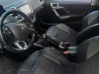 Usata Peugeot 2008 92 CV (67 kW) 2015 Bianco SUV