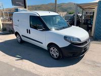 Usata Fiat Doblò Lounge 95 CV (69 kW) 2021 Bianco Monovolume