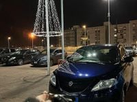 Usata Lancia Ypsilon Silver 69 CV (50 kW) 2016 Blu Utilitaria