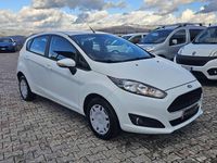 Usata Ford Fiesta Business Edition 95 CV (69 kW) 2016 Bianco Berlina