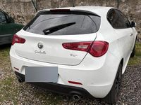 Usata Alfa Romeo Giulietta 2011 Bianco Utilitaria