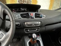 Usata Renault Scénic III Dynamique 110 CV (80 kW) 2012 Nero Monovolume