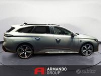 Usado Peugeot 308 GT 131 CV (96 kW) 2024 Gris Familiar