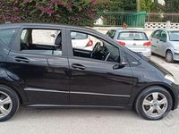 Usata Mercedes A180 2009 Nero Monovolume