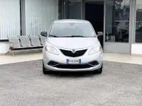 Usata Lancia Ypsilon 69 CV (50 kW) 2017 Grigio Utilitaria