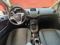 Usata Ford Fiesta 75 CV (55 kW) 2016 Grigio Utilitaria