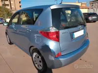 Usata Toyota Verso 99 CV (72 kW) 2012 Blu Monovolume