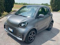 Usata Smart ForTwo Coupé 22 kW (30 CV) 2020 Grigio Utilitaria