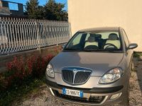 Usata Lancia Ypsilon 70 CV (51 kW) 2005 Grigio Utilitaria