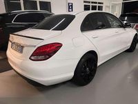 Usata Mercedes C180 116 CV (85 kW) 2015 Bianco Berlina