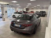 Usata Alfa Romeo Giulia Tech Edition 190 CV (139 kW) 2019 Grigio scuro Berlina