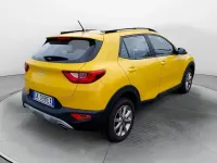 Usata Kia Stonic Urban 84 CV (61 kW) 2022 Giallo SUV