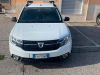 Usata Dacia Logan 90 CV (66 kW) 2017 Bianco Berlina