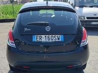 Usata Lancia Ypsilon Silver 69 CV (50 kW) 2013 Nero Utilitaria