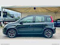 Usata Fiat Panda Cross Cross 69 CV (50 kW) 2022 Nero Utilitaria