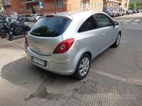 Usata Opel Corsa Edition 80 CV (58 kW) 2010 Grigio Utilitaria
