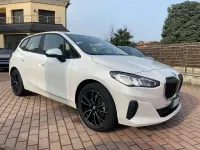 Usata BMW 218 Active Tourer Luxury Line 136 CV (100 kW) 2024 Bianco Monovolume