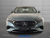 Usata Mercedes E300 Premium 313 CV (230 kW) 2024 Verde Station wagon