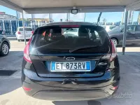 Usata Ford Fiesta Titanium 80 CV (58 kW) 2014 Nero Utilitaria