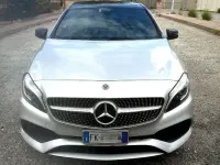 Usata Mercedes 220 AMG 177 CV (130 kW) 2017 Berlina