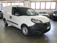 Usata Fiat Doblò Business 120 CV (88 kW) 2020 Bianco Monovolume