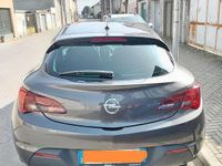 Usata Opel Astra GTC Cosmo 131 CV (96 kW) 2012 Berlina
