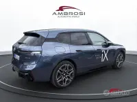 Usata BMW iX Comfort Edition 300 kW (408 CV) 2025 Blu SUV