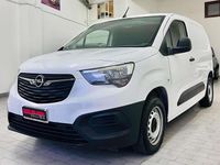 Usata Opel Combo 99 CV (72 kW) 2019 Bianco Furgone