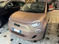 usata Fiat 500e 3+1 42 kWh La Prima/Tetto Panoramico/Unico Propr