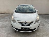 Usata Opel Meriva 101 CV (74 kW) 2011 Bianco Monovolume