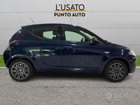 Usata Lancia Ypsilon 69 CV (50 kW) 2018 Blu Utilitaria