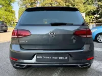 Usata VW Golf VII Highline 116 CV (85 kW) 2019 Grigio Berlina