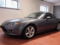 Usata Mazda MX5 126 CV (92 kW) 2006 Cabrio