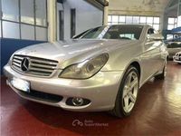 Usata Mercedes CLS500 306 CV (225 kW) 2005 Argento Berlina