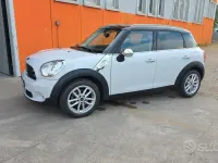 Usata Mini Cooper Countryman 122 CV (89 kW) 2016 Bianco SUV