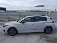 Usado Peugeot 308 Active 131 CV (96 kW) 2024 Berlina