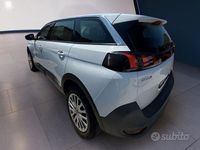 Usata Peugeot 5008 Access 130 CV (95 kW) 2017 Bianco SUV