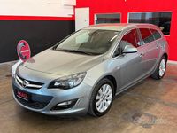 Usata Opel Astra Cosmo 130 CV (95 kW) 2013 Grigio Station wagon