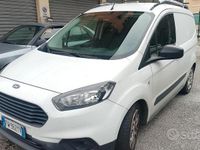Usata Ford Transit 75 CV (55 kW) 2019 Bianco SUV