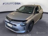 Nuova Lancia Ypsilon 2025 Grigio Utilitaria